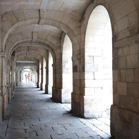 L'Appartement : Location Les Merciers. La Rochelle  Luaran gambar